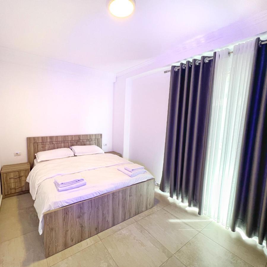 Soluna Apartments Shëngjin Екстериор снимка