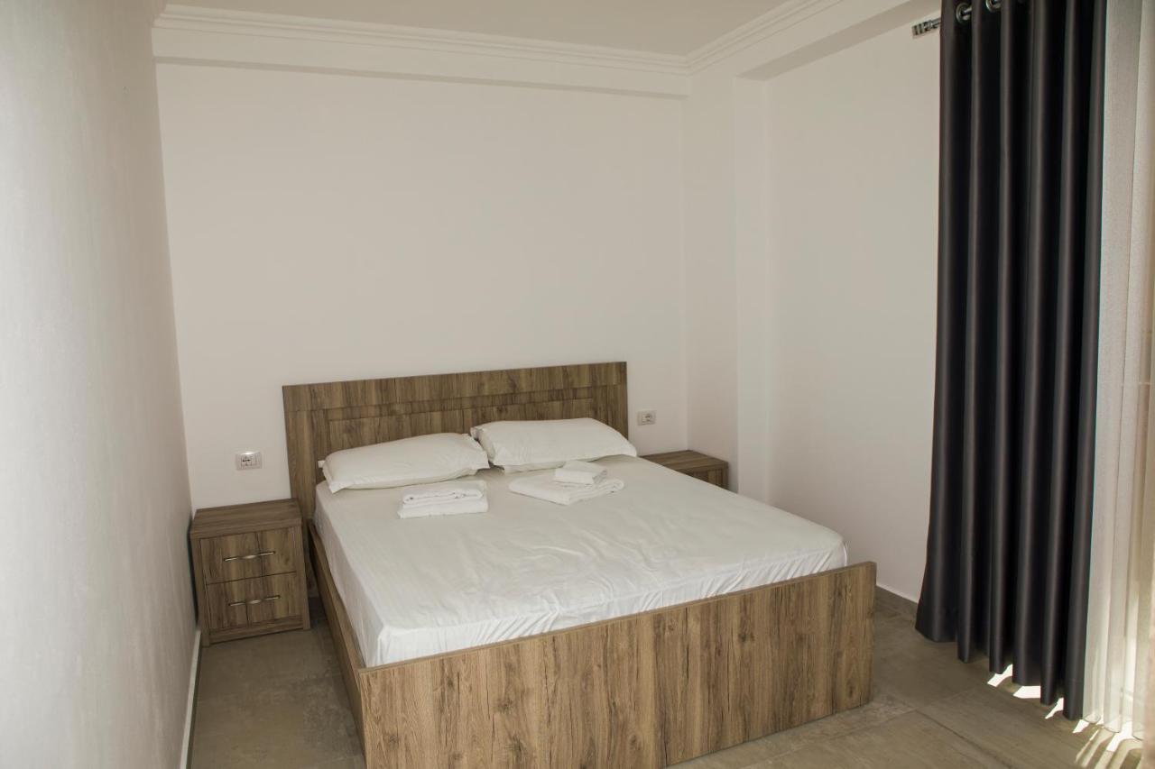 Soluna Apartments Shëngjin Екстериор снимка