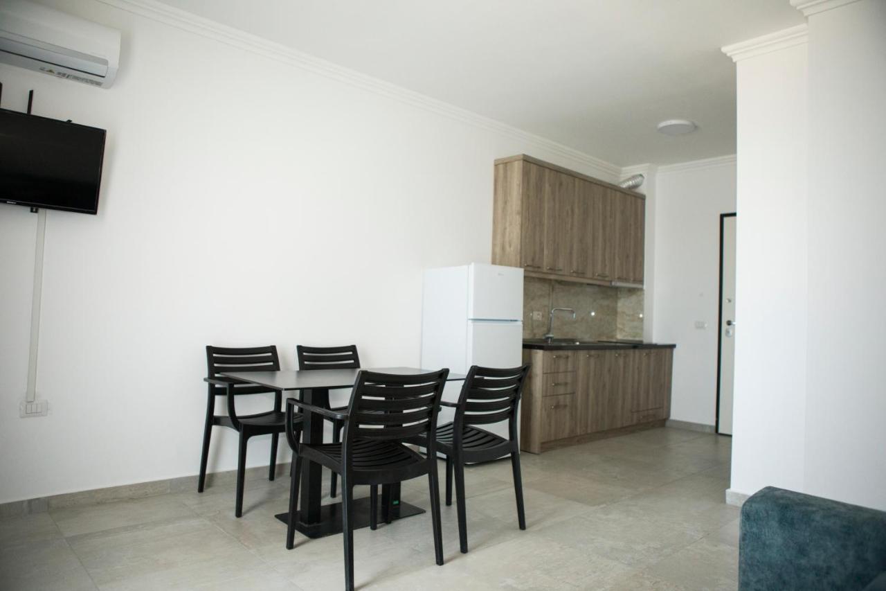 Soluna Apartments Shëngjin Екстериор снимка